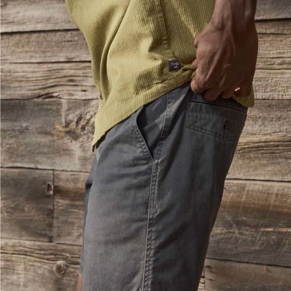 Toad & Co Mission Ridge Short size 36 10.5 inches Grey - Picture 4 of 11